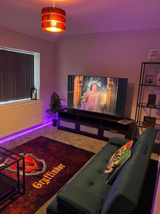 Potters Hideout- 2 Bedroom 2 Bathroom Apartment Watford  Exterior foto